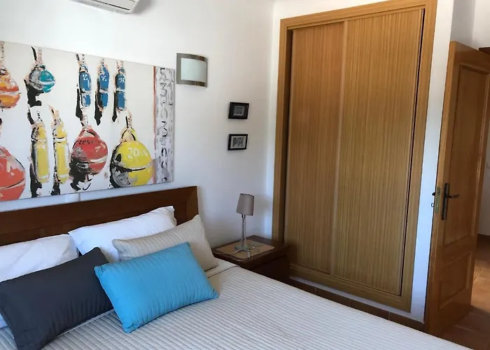 Algarve, Centre-ville, Recent En Duplex Pour 5 Personnes
