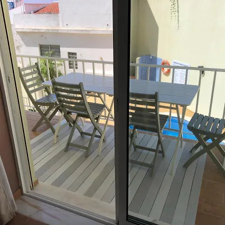 Algarve, Centre-ville, Recent En Duplex Pour 5 Personnes Διαμέρισμα Καρβοέιρο