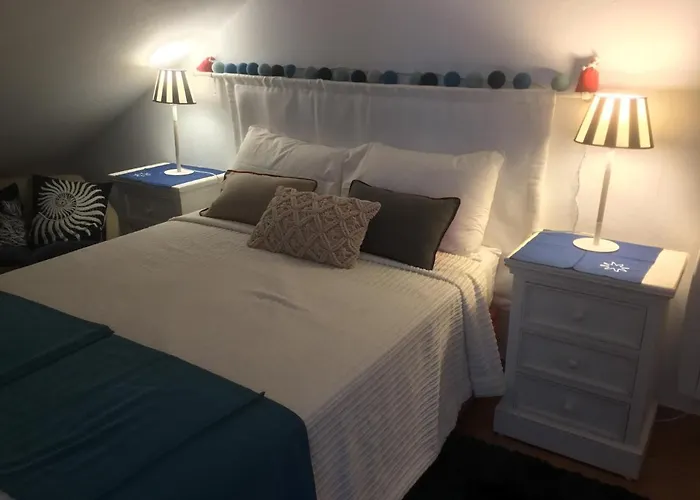 Algarve, Centre-ville, Recent En Duplex Pour 5 Personnes Apartmán *